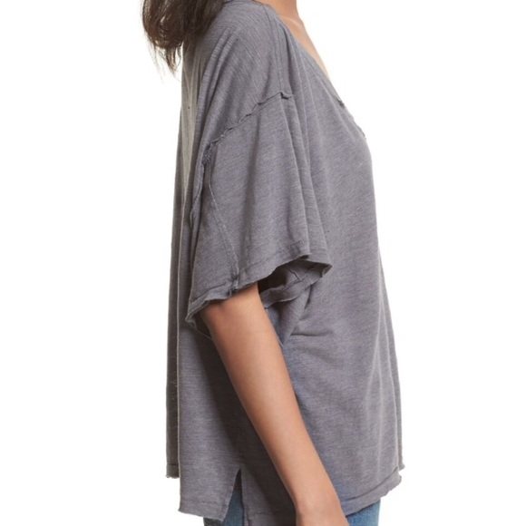 SOLD- Free People My Boyfriend Tee New Coal NWT - Picture 3 of 4